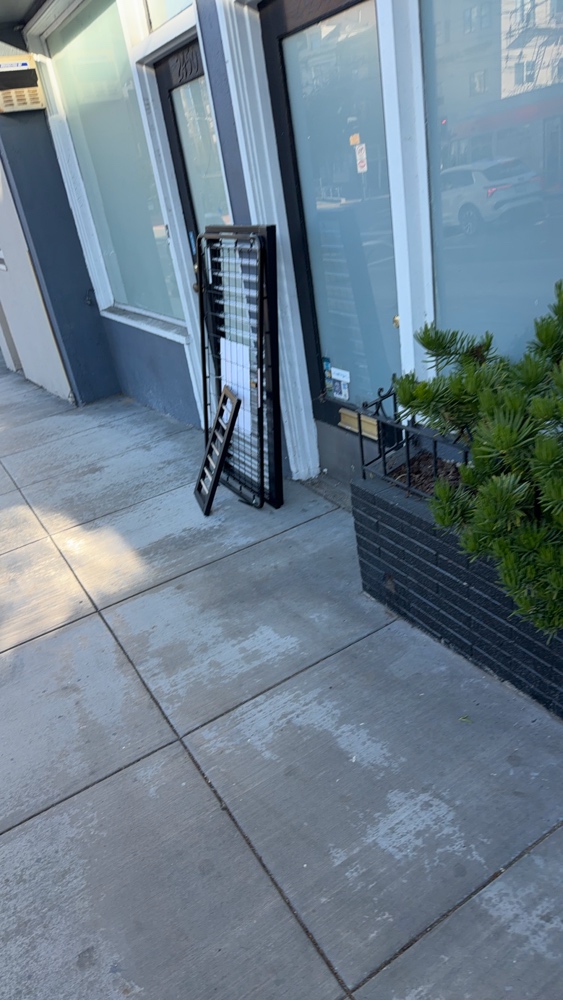 Photo attached to case 202000227872