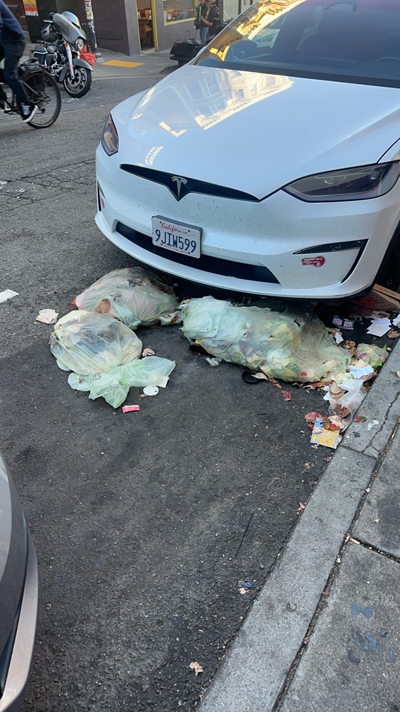 Photo attached to case 202000228196