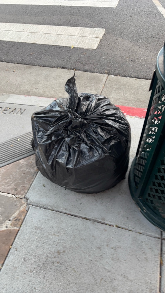 Photo attached to case 202000231585