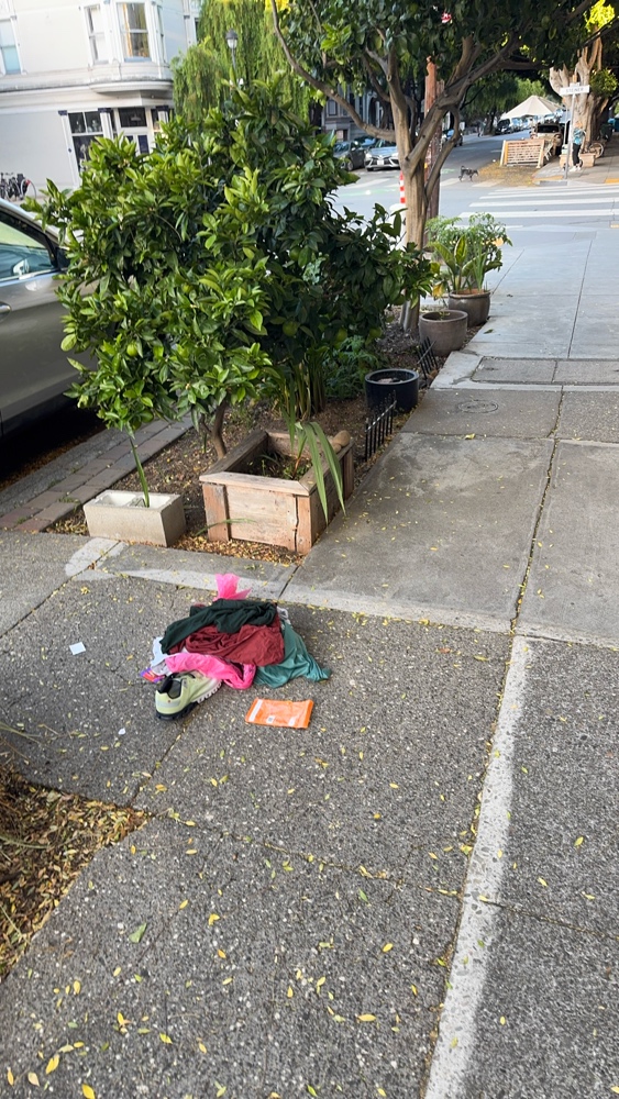 Photo attached to case 202000231686