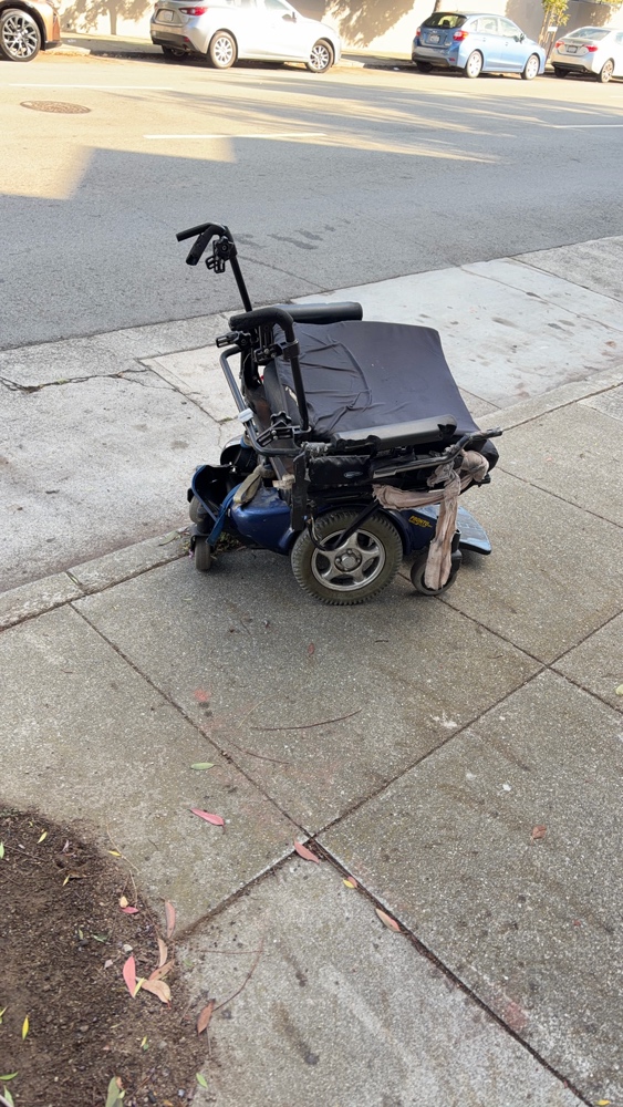 Photo attached to case 202000232299
