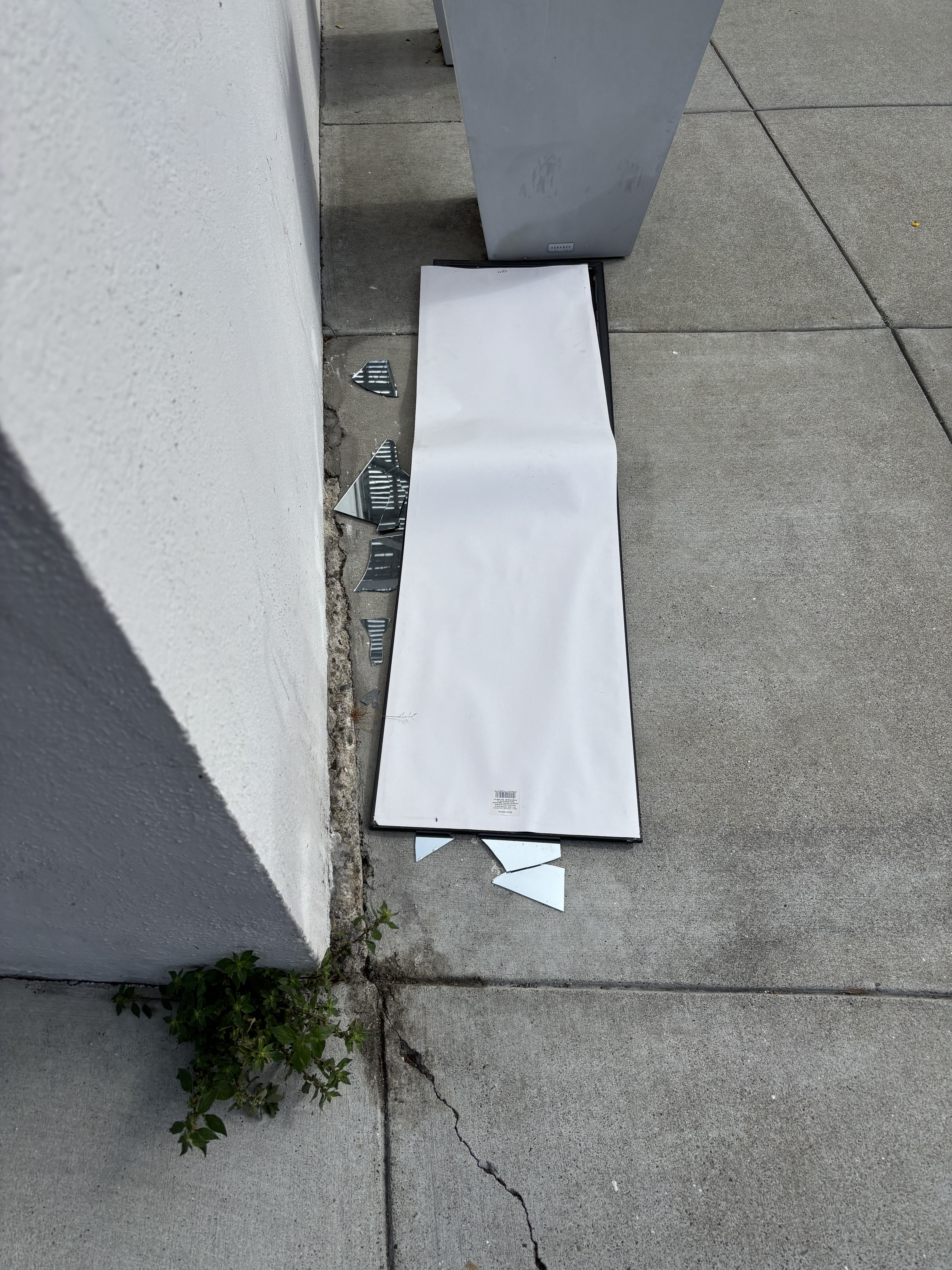 Photo attached to case 202000232762