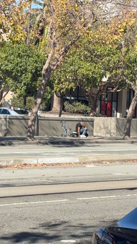 Photo attached to case 202000233437