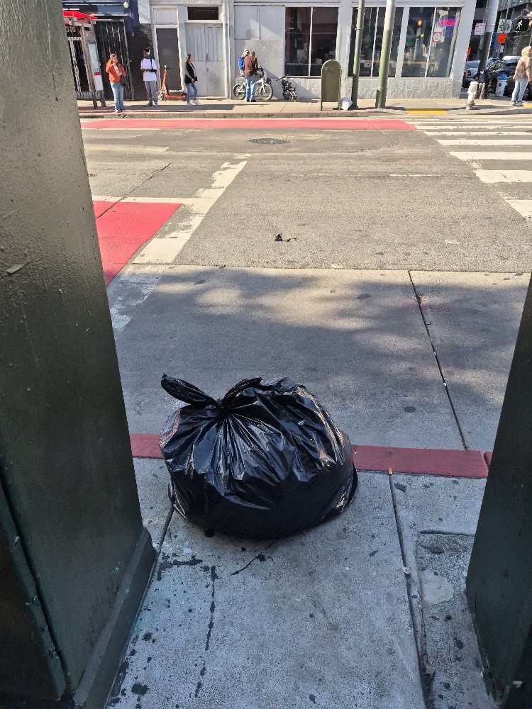 Photo attached to case 202000233669
