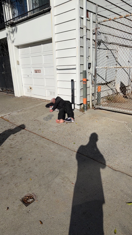 Photo attached to case 202000233759