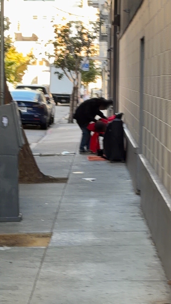 Photo attached to case 202000233789