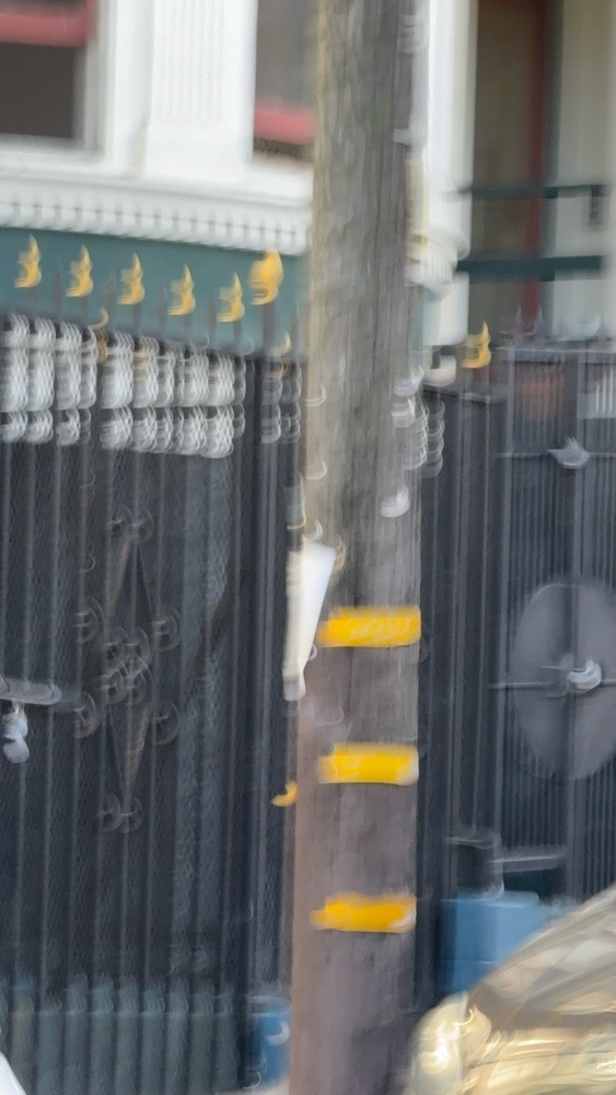 Photo attached to case 202000233940