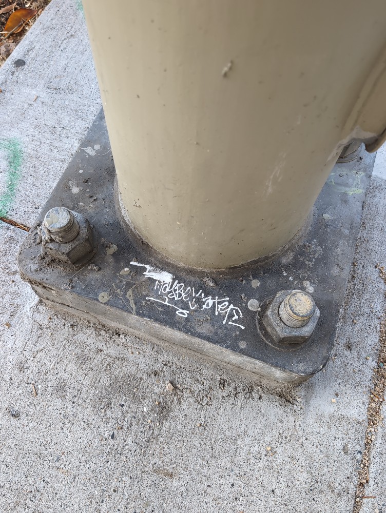 Photo attached to case 202000236061