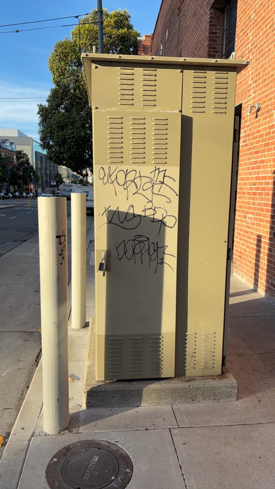 Photo attached to case 202000237560