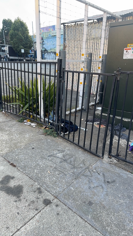 Photo attached to case 202000237699