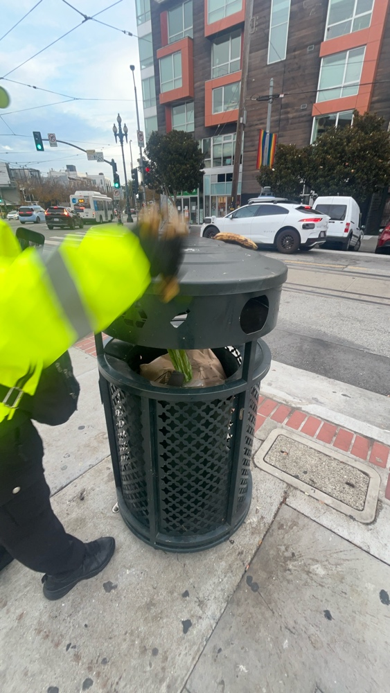 Photo attached to case 202000238827