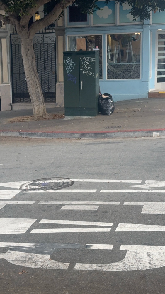Photo attached to case 202000239750