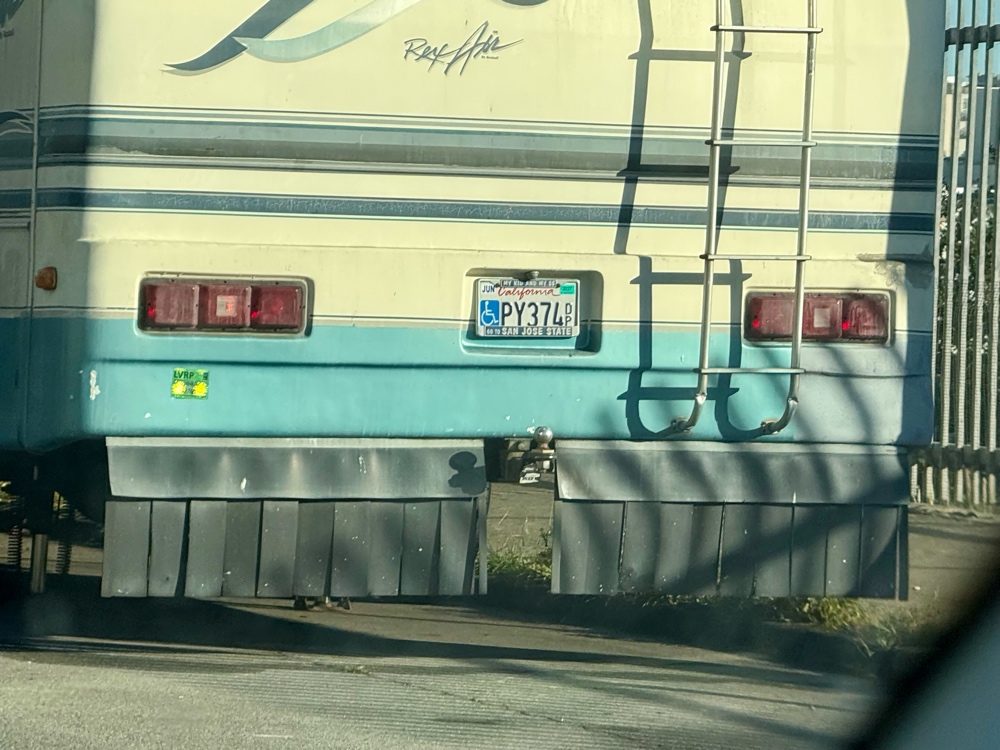 Photo attached to case 202000239980