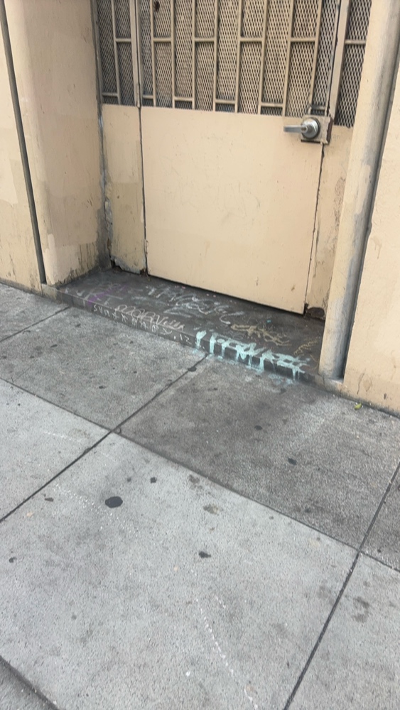Photo attached to case 202000240300