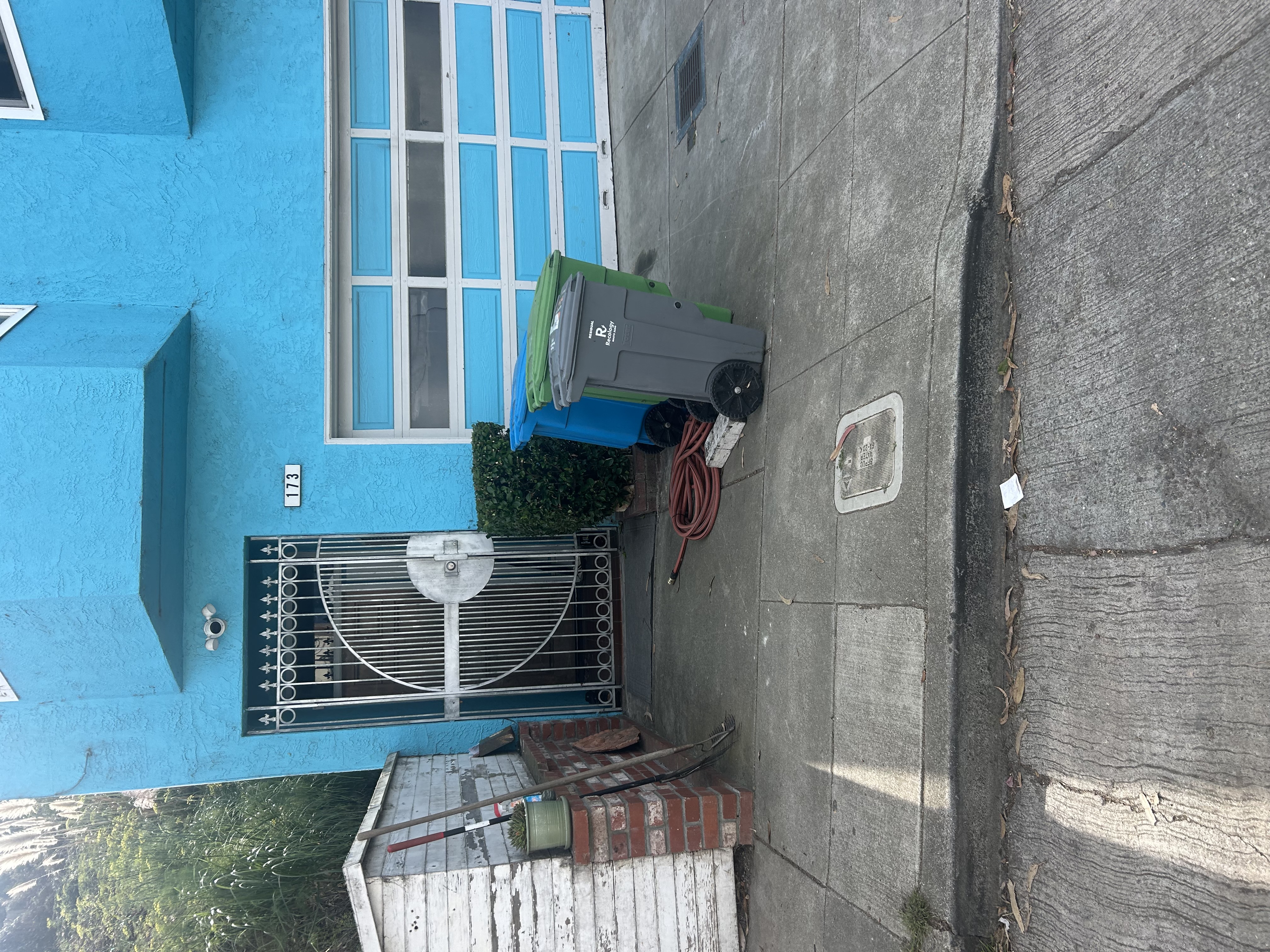 Photo attached to case 202000240656