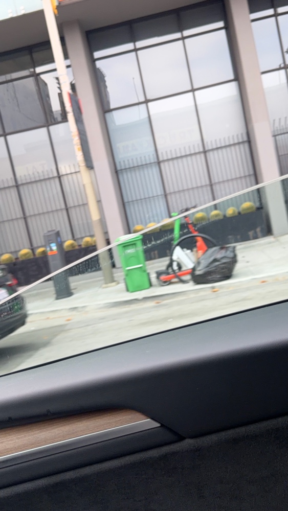 Photo attached to case 202000241183