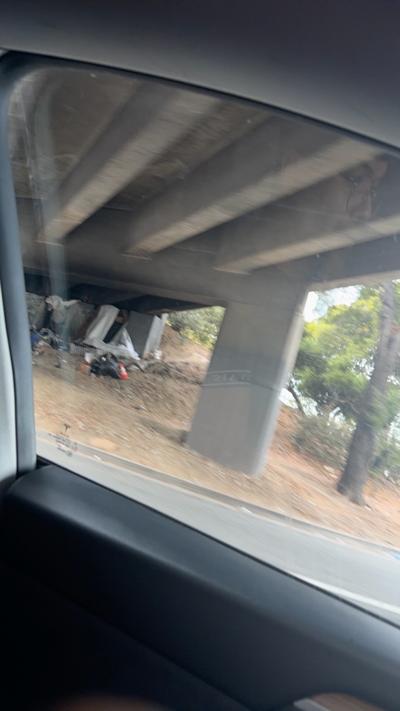 Photo attached to case 202000241225