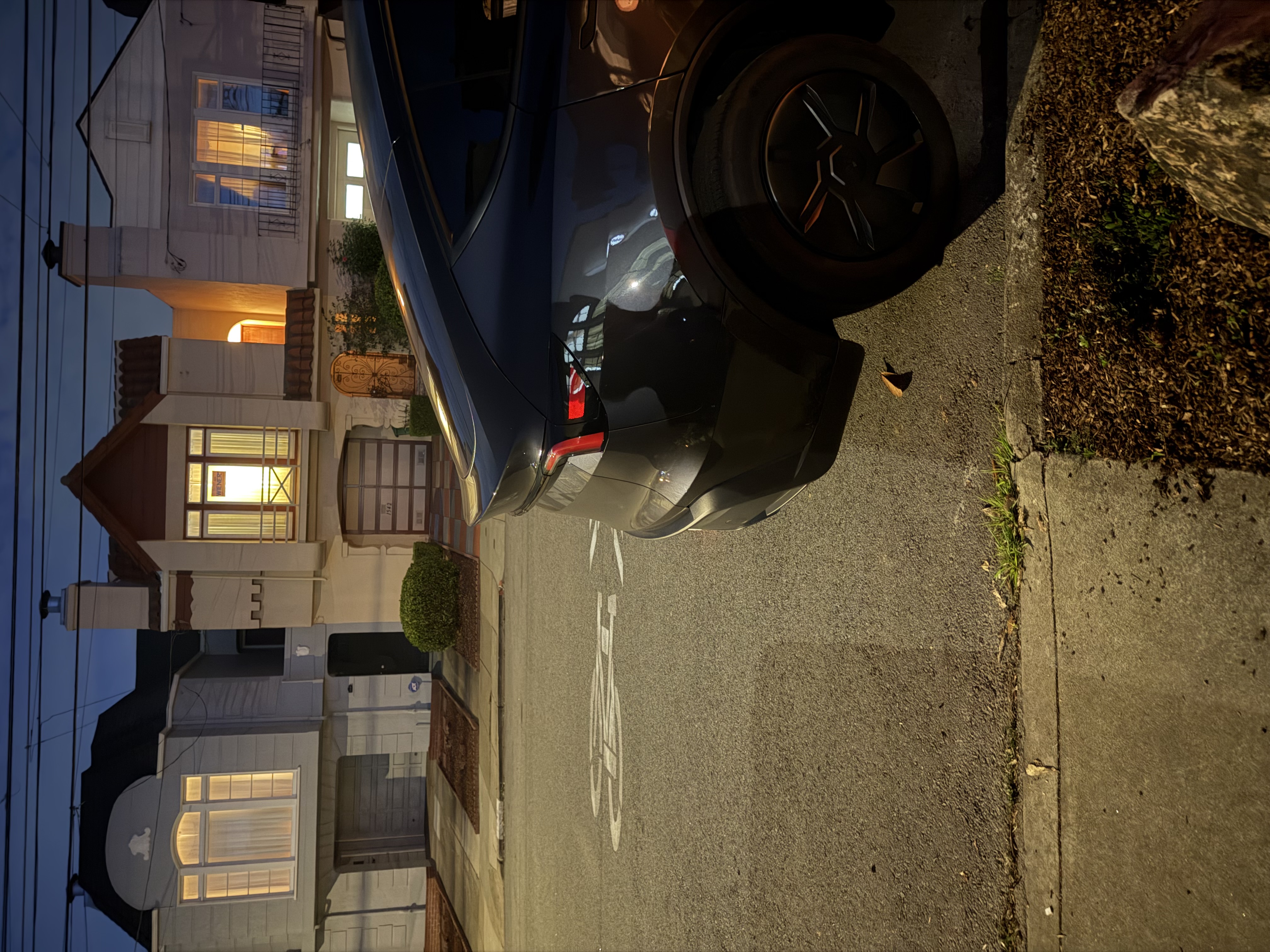 Photo attached to case 202000241680