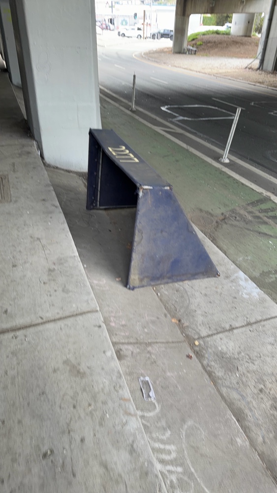 Photo attached to case 202000242883