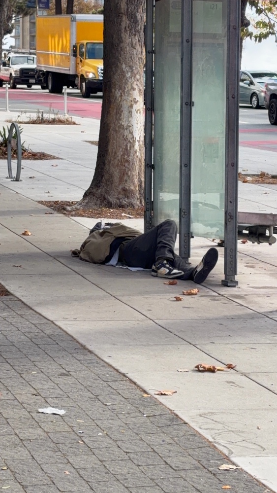 Photo attached to case 202000243362