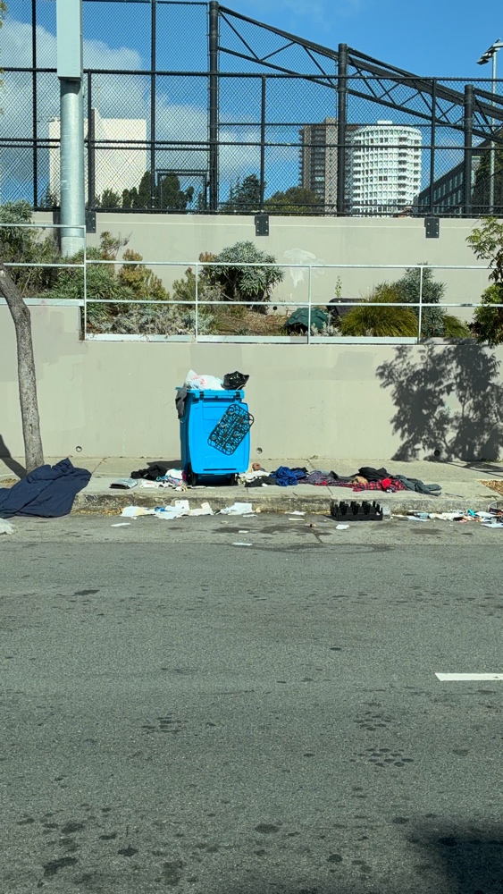 Photo attached to case 202000243461