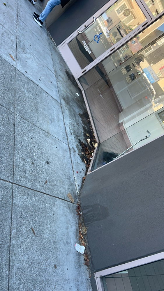 Photo attached to case 202000243843