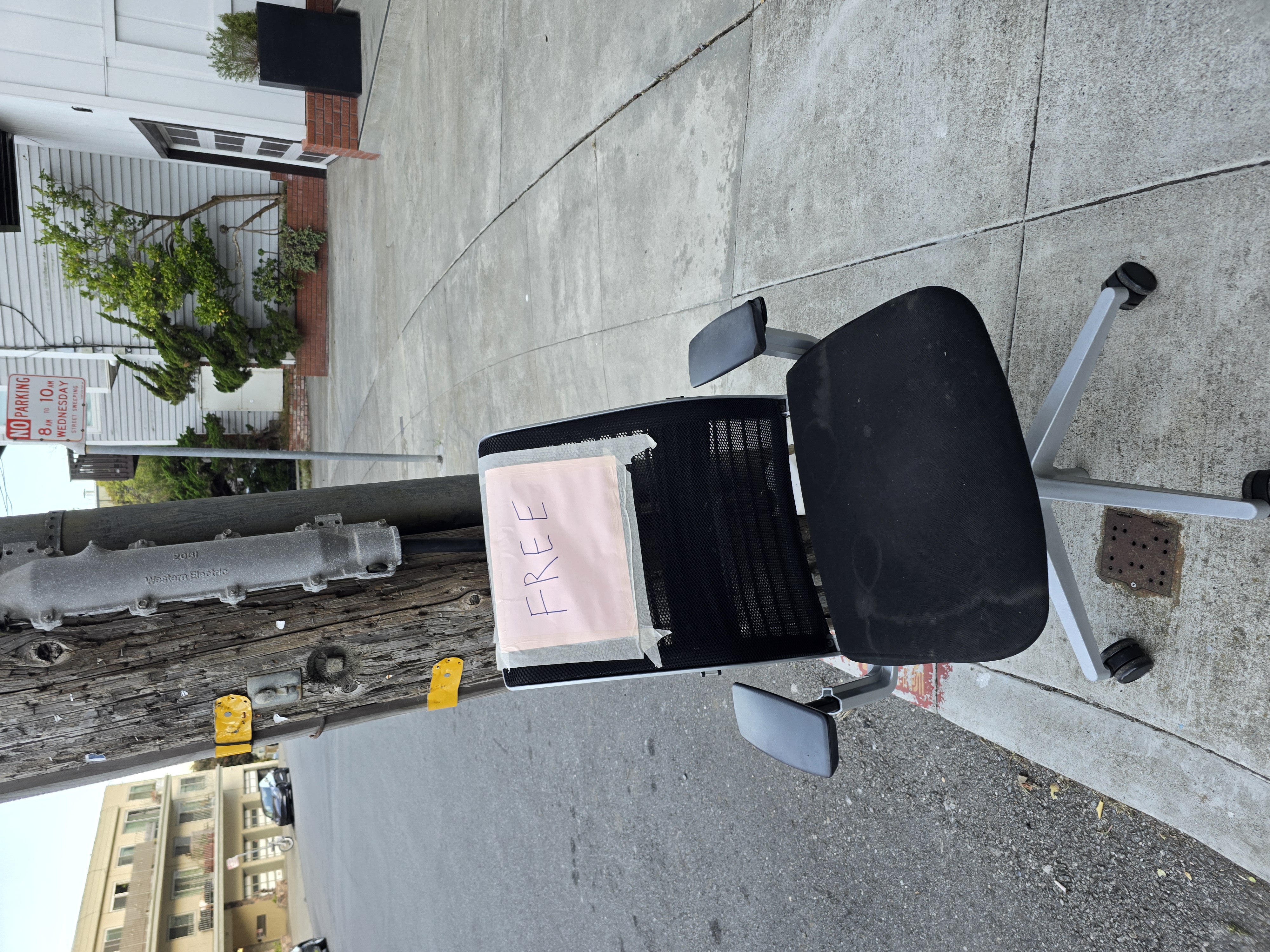 Photo attached to case 202000244950
