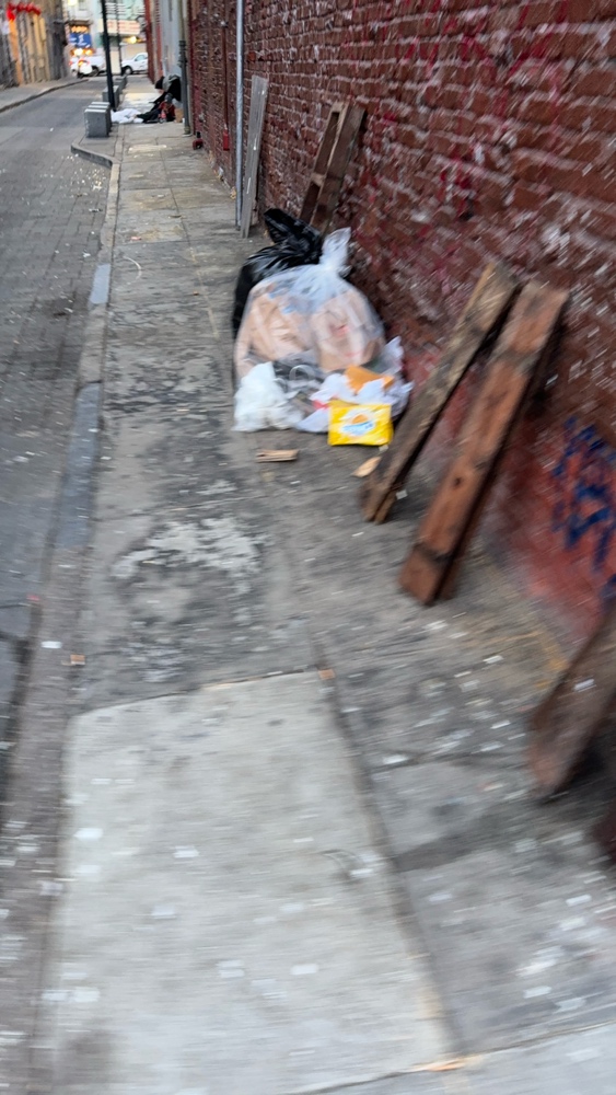 Photo attached to case 202000245131